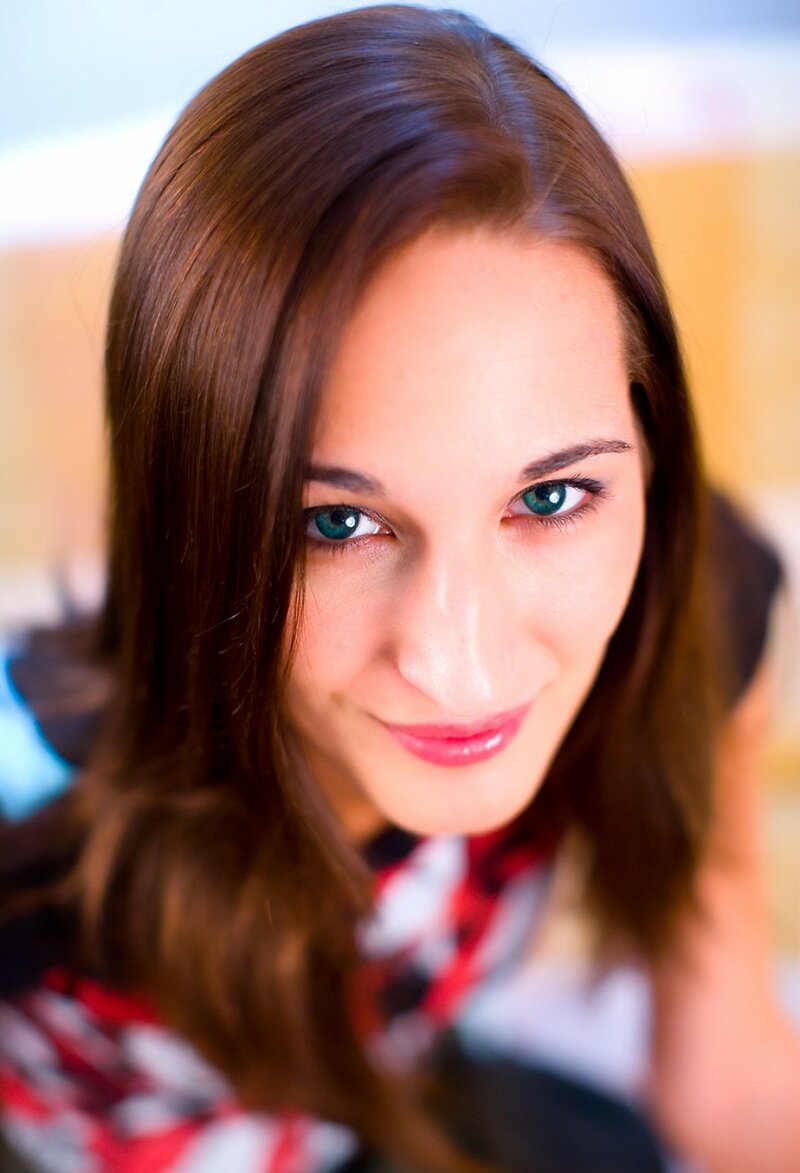 Юленька, 23 года, 3 размер груди